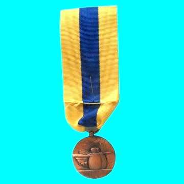 Combattants De La Somme Medal with Ribbon - France 1914-1918-1940.