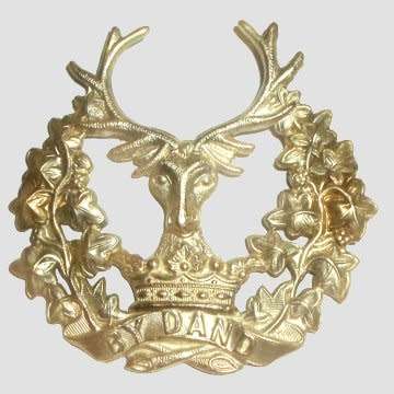 First World War - Gordon Highlanders White Metal Cap Badge - By Dand Type.