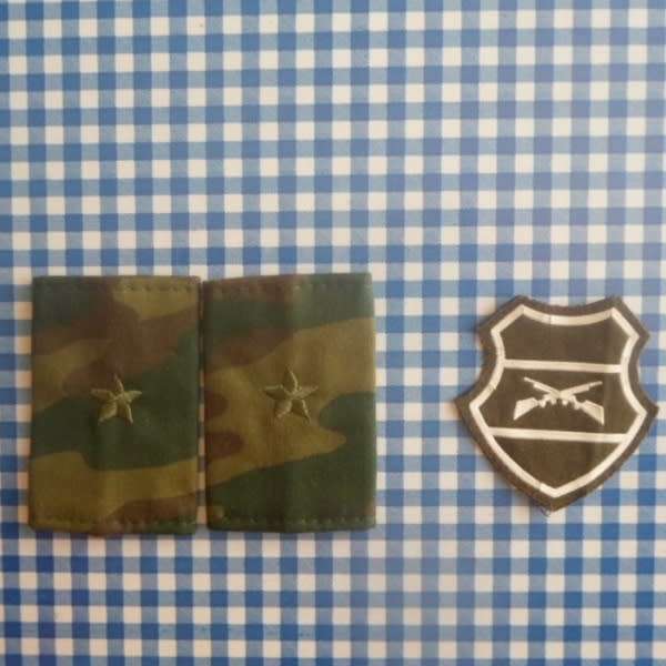 A Lot Of Badges With Scarce 2nd WW And 8th Army Cruisader Cross InsigniaAnd Communist Rank Insignia