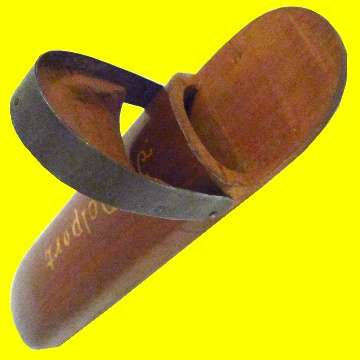 Boer War - Prisoner Of War Glasses Case - Made by J.P. Delport a Boer War Prisoner In Bermuda, 1901.