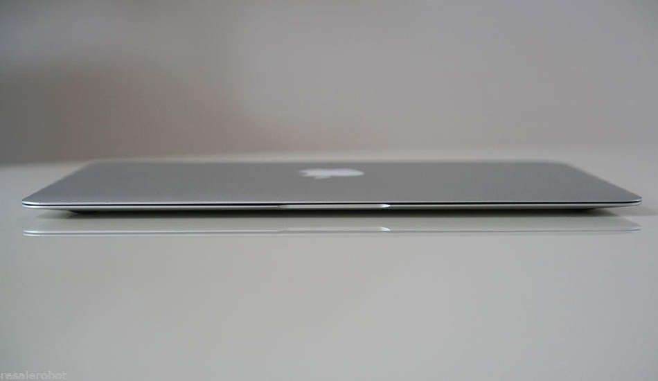 REDUCED!!! MACBOOK AIR CORE i7, 8GB RAM, 256SSD! A DREAM DEAL!!!