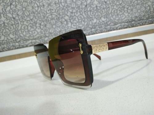 BRAND NEW FENDI DESIGNER SUNGLASSES!