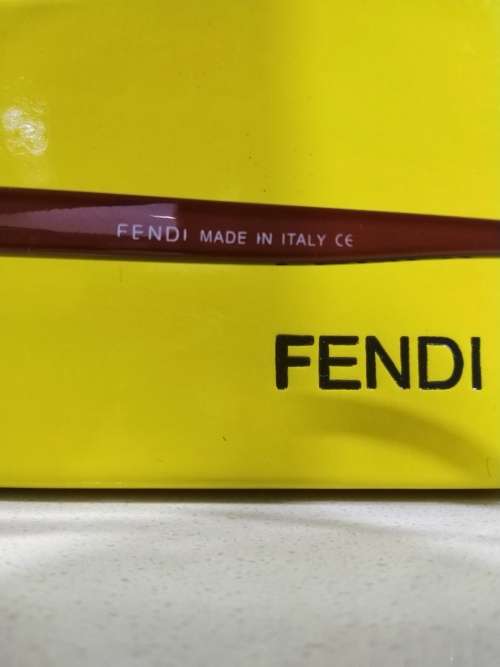 BRAND NEW FENDI DESIGNER SUNGLASSES!
