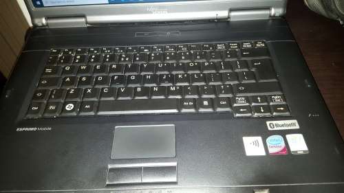 Fujitsu-Siemens Esprimo Mobile D9500 2.2ghz dual core