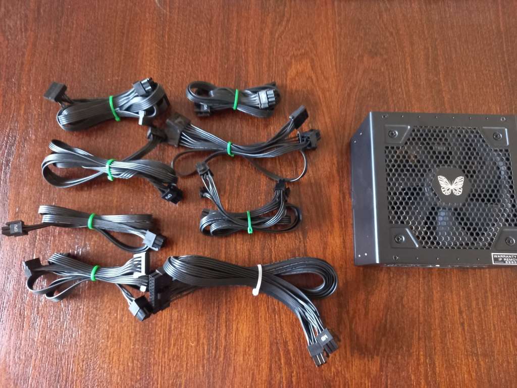 Super Flower SF-750R14HE 750W PSU