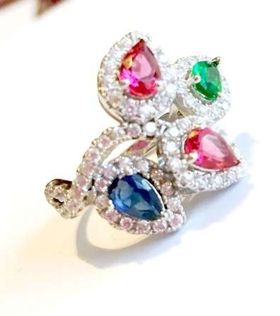Eye Catching Rainbow Color Topaz in Genuine 925 Sterling Silver Ring (Size 8)
