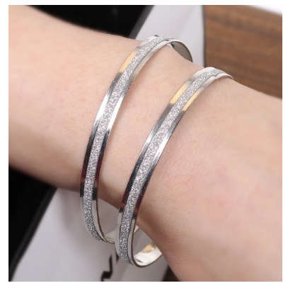 2 x Amazing 925 Sterling Silver Plated with Glitter inlay Imported Bangles