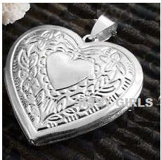Eye Catching 925 Sterling Silver Locket with Matching 925 Sterling Silver Neck Chain Imported Fil
