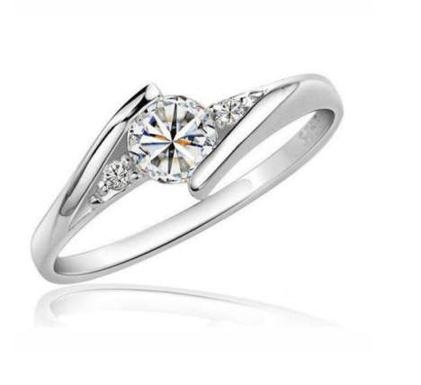 Adorable Sim Diamond in 925 Sterling Silver Ring imported Filled