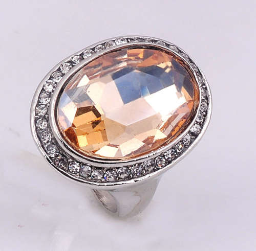 Sparkling Sim Topaz Set in 925 Sterling Silver Filled Imported Ring