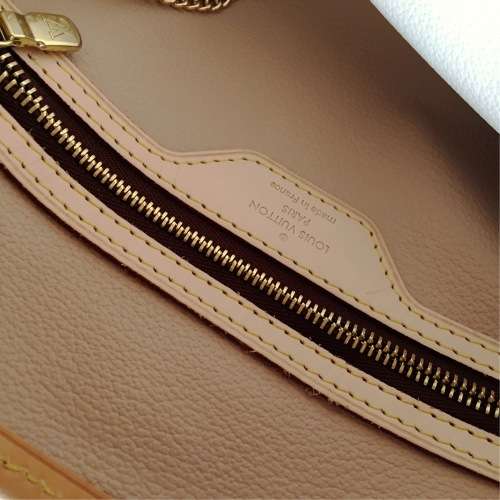 Genuine Authentic Louis Vuitton GM Bucket Handbag