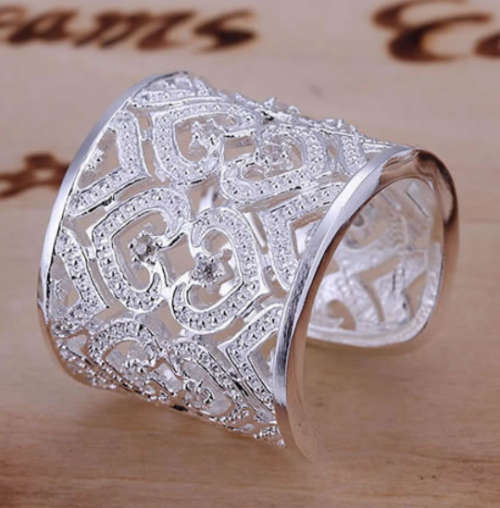 Gorgeous Swarovski Crystals in 925 Sterling Silver Ring Import
