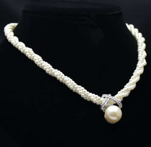 Gorgeous Imported Chunky Imitation Pearl Neck Choker