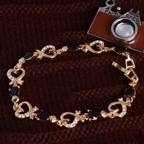 Dazzling  18ct Yellow Rolled  Gold Austrian Crystal Flower Tennis Bracelet