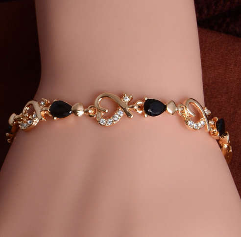 Dazzling  18ct Yellow Rolled  Gold Austrian Crystal Flower Tennis Bracelet