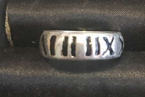 Unusual 925 Sterling Silver Imported  Filled Ring with 925 Marking