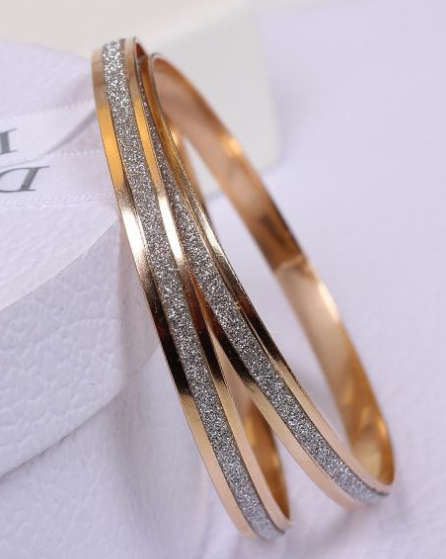 Gorgeous 6mm Imported 2 x Silver or Gold Plated Glitter Bangles