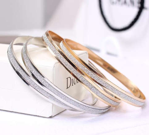 Gorgeous 6mm Imported 2 x Silver or Gold Plated Glitter Bangles