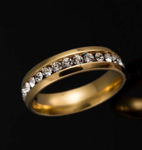 Stylish Diamante Set in 18ct Yellow Gold Wedding/Engagement Ring Imported Filled Jewelry