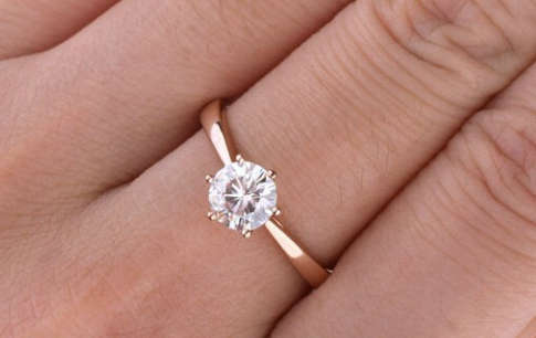 Elegant Diamante Set in 18ct Rose Gold Imported Filled Ring