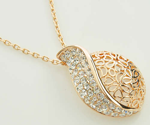 Sparkling Diamante Set in 9ct Yellow Rolled Gold Imported Neck Chain