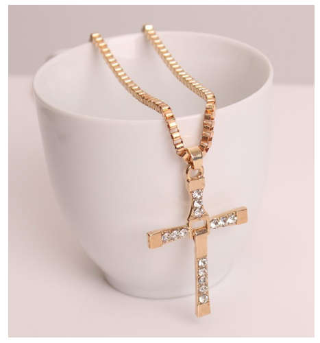 Stylish Sim Diamonds Set in 18ct Unisex Yellow Gold Filled Cross with Matching Neck Chain