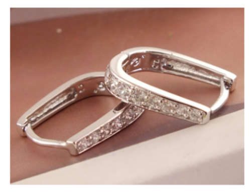 Petite Yet Sexy Cr.Diamond Imported Earrings