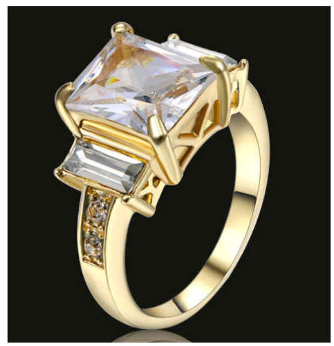 Elegant Sim Diamonds Set in 18kgp Yellow Gold Imported Ring