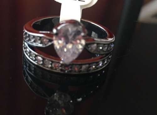 Sparkling Sim White Diamond in 18ct Black Gold Ring Imported Filled Jewellery