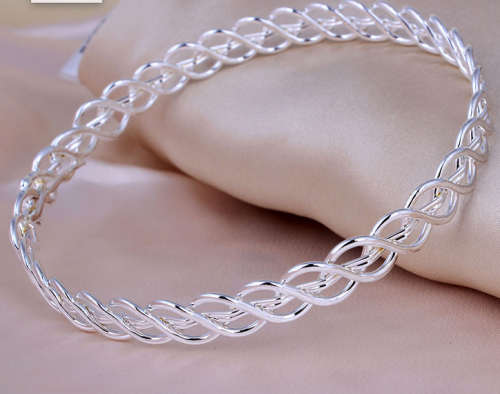 Fabulous 8mm 925 Sterling Silver Bangle/Bracelet Internationally  Imported Filled Jewellery