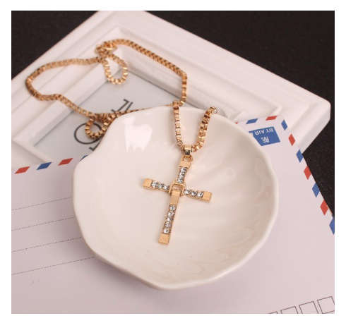 Stylish Imported Diamante in 18kgp Unisex Yellow Cross with Matching Neck Chain