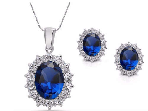 Attractive Sim Sapphire Surrounded By White Diamond Pendant with Free Matching Earrings.