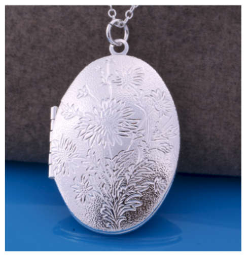 High Fashion 925 Sterling Silver Locket with Free Neck Chain Imported Filled Jewellery