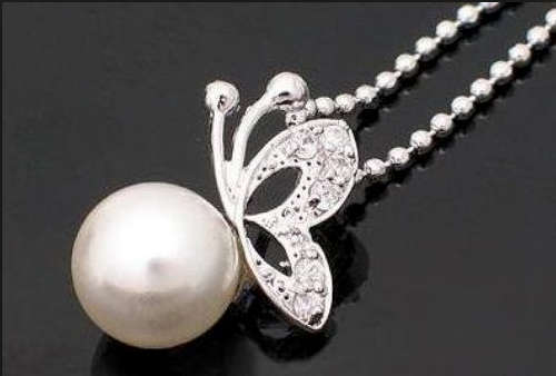 Jumia Butterfly Cr. Pearl With Diamond Pendant with free matching Chain Imported Filled Jewellery
