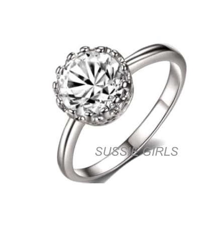 Awesome Cr White Diamond Set in 925 Sterling Silver Ring Imported Filled Jewellery