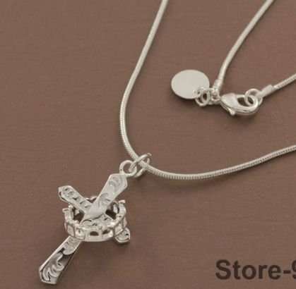 BEAUTIFUL   .925 SILVER NECKLACE