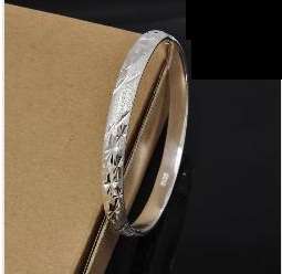 Awesome 925  Silver  Bangle