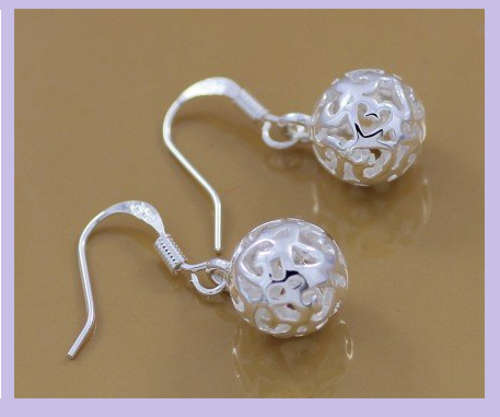 Sexy and Petite  925  Silver  Earrings