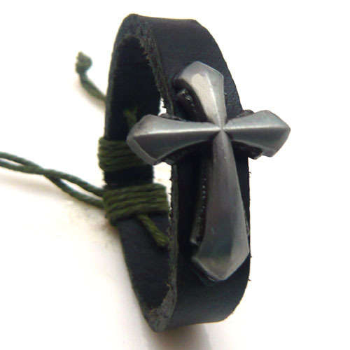 GENUINE LEATHER UNISEX BRACELET WITH STAIN AND STEEL INLAY