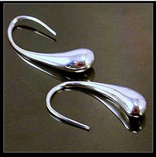 Spectacular Solid 925 Sterling Silver Tear Drop Earrings