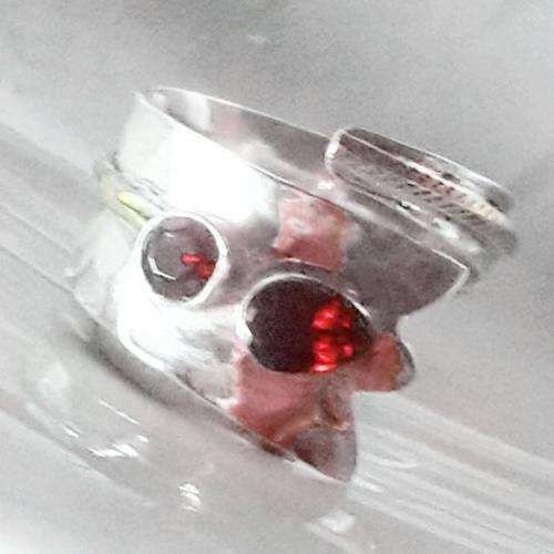 Exquisite  Cr. Indian Red Ruby  Set in Solid 925 Sterling Silver Ring