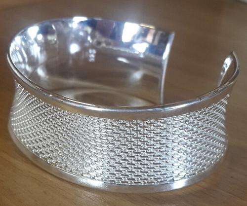 23mm 925 Sterling Silver Hammerd Imported Bangle