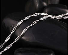 Eye Catching -- 925 Sterling Silver -- Imported -- Twisted -- Unisex -- Neck Chain
