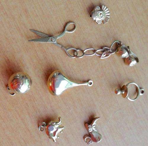 8 x  Mix and Match Genuine 9ct Yellow Gold Charms(7.0gr.)