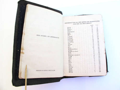 The Bible (Die Bybel) in Afrikaans, Old and New Testaments, print of the Cambridge University, 1941