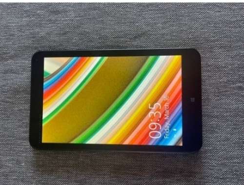 ``HP STREAM 8 WINDOWS TABLET``