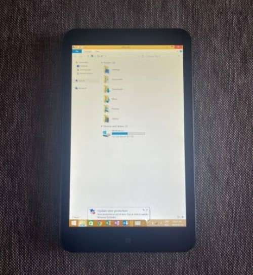 ``HP STREAM 8 WINDOWS TABLET``