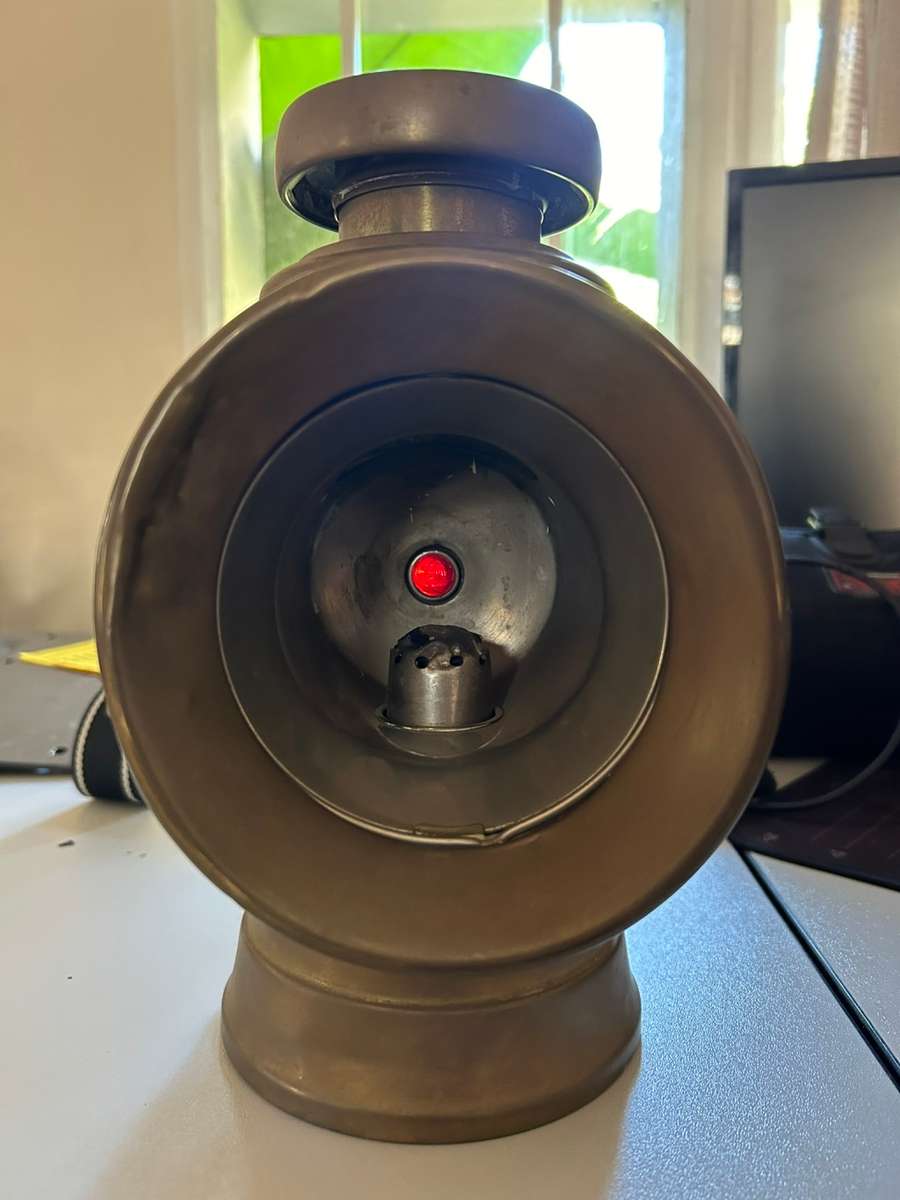 VINTAGE Lucas Lantern