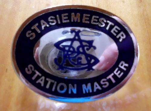 Old/vintage SAR/SAS Stasie meester/Station master Badge