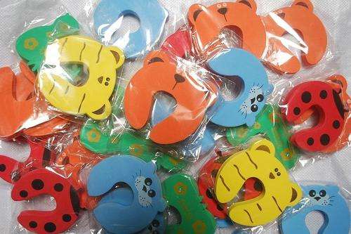 ALL 5 Door Stoppers, stop little fingers from getting jammed in the door - Crazy Wednesday